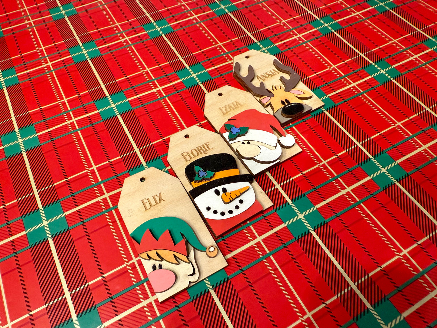 Christmas characters Gift tags(get 25% off when you buy 3 and more)