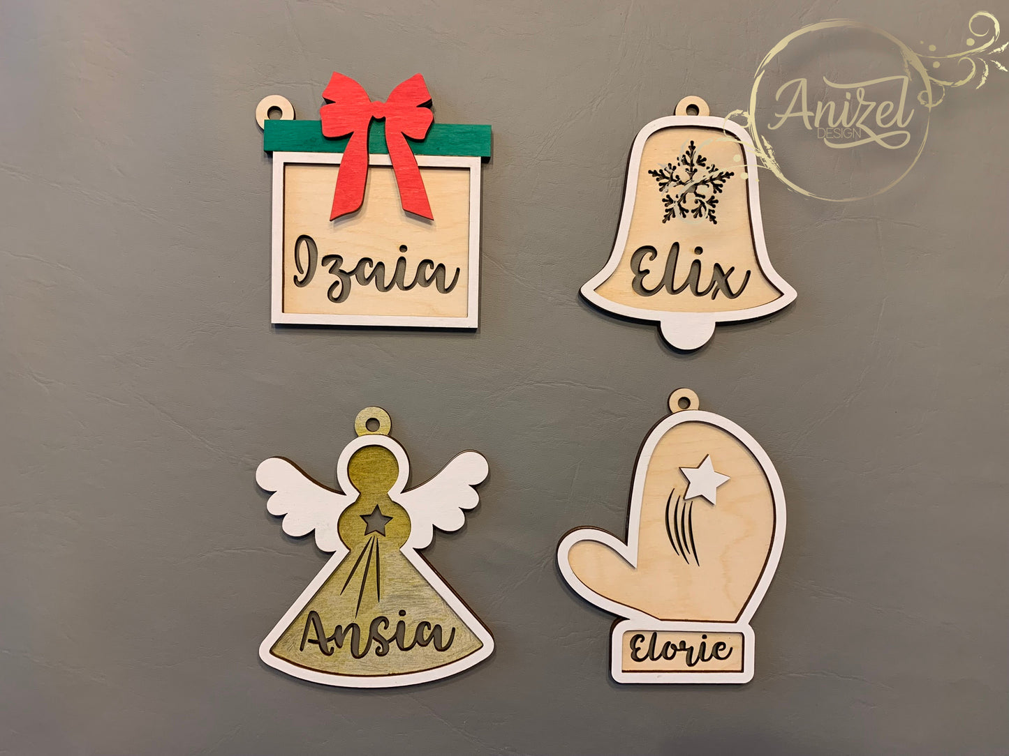Personalized Christmas Tree Ornaments(Get a 15% discount when you buy 3 and more!)